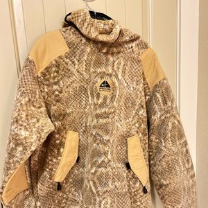 Men’s winter pullover sweater